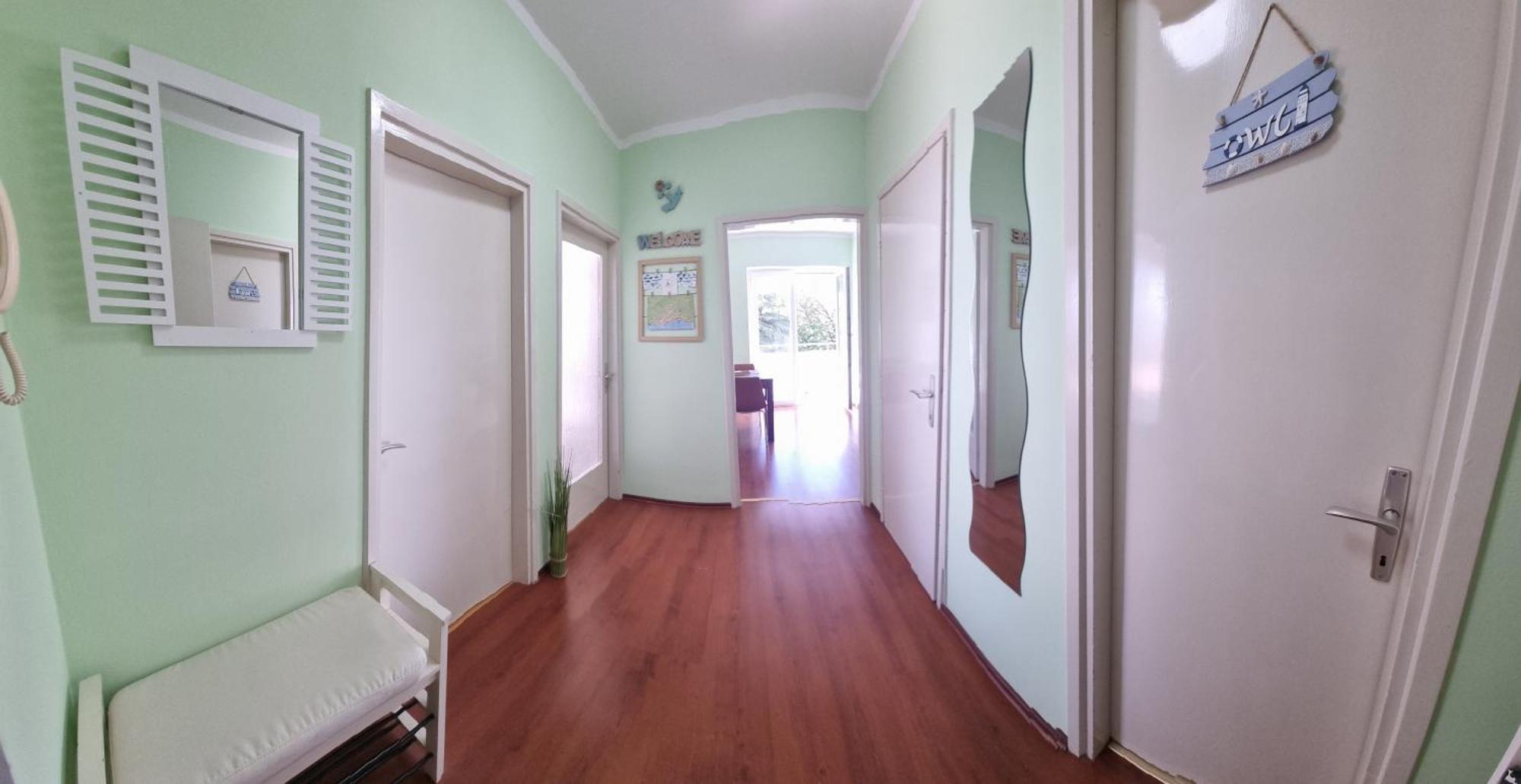 Apartment With Direct Sea View, Free Parking And Close To Beaches And Promenade Lovran Luaran gambar