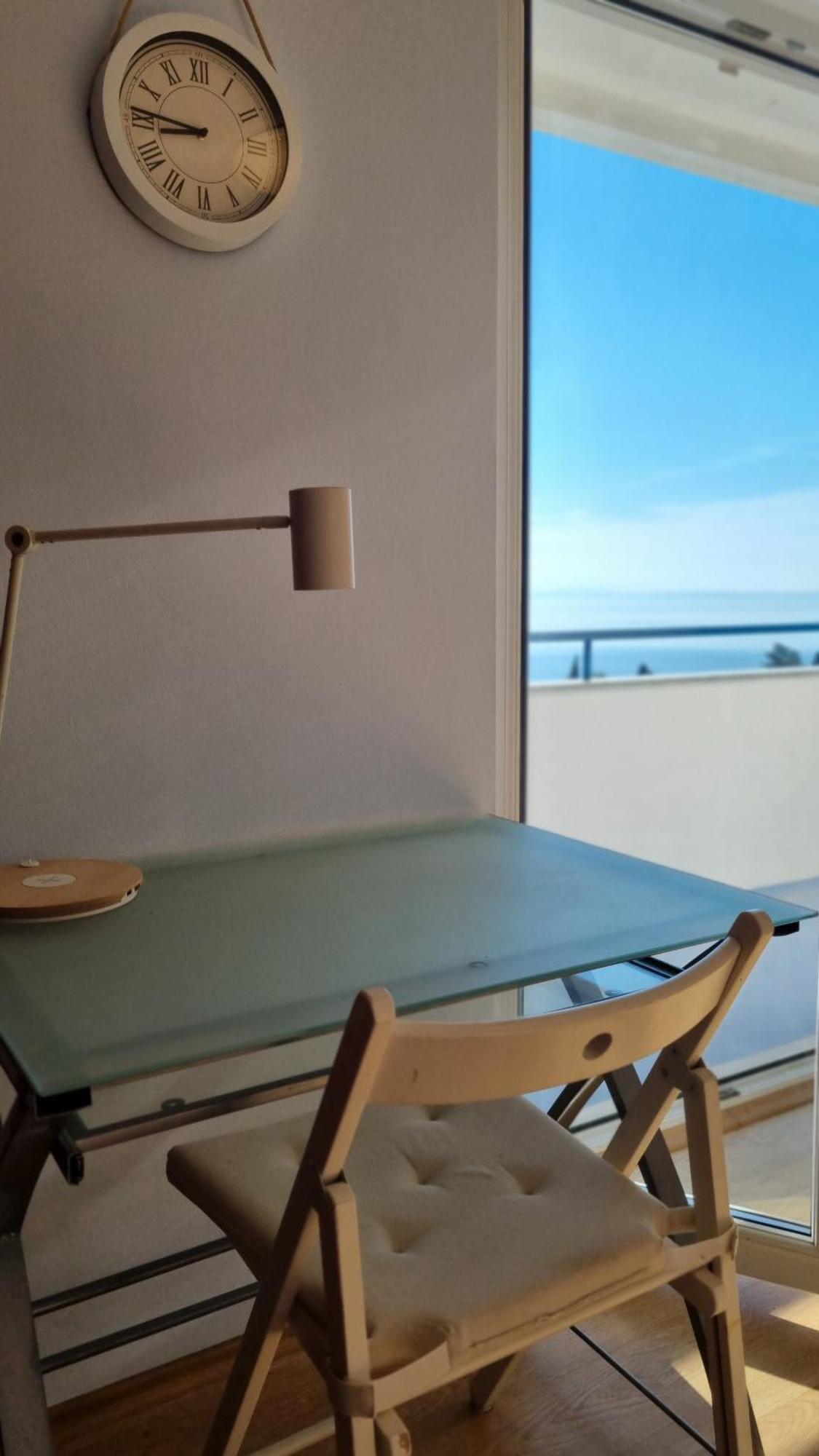 Apartment With Direct Sea View, Free Parking And Close To Beaches And Promenade Lovran Luaran gambar