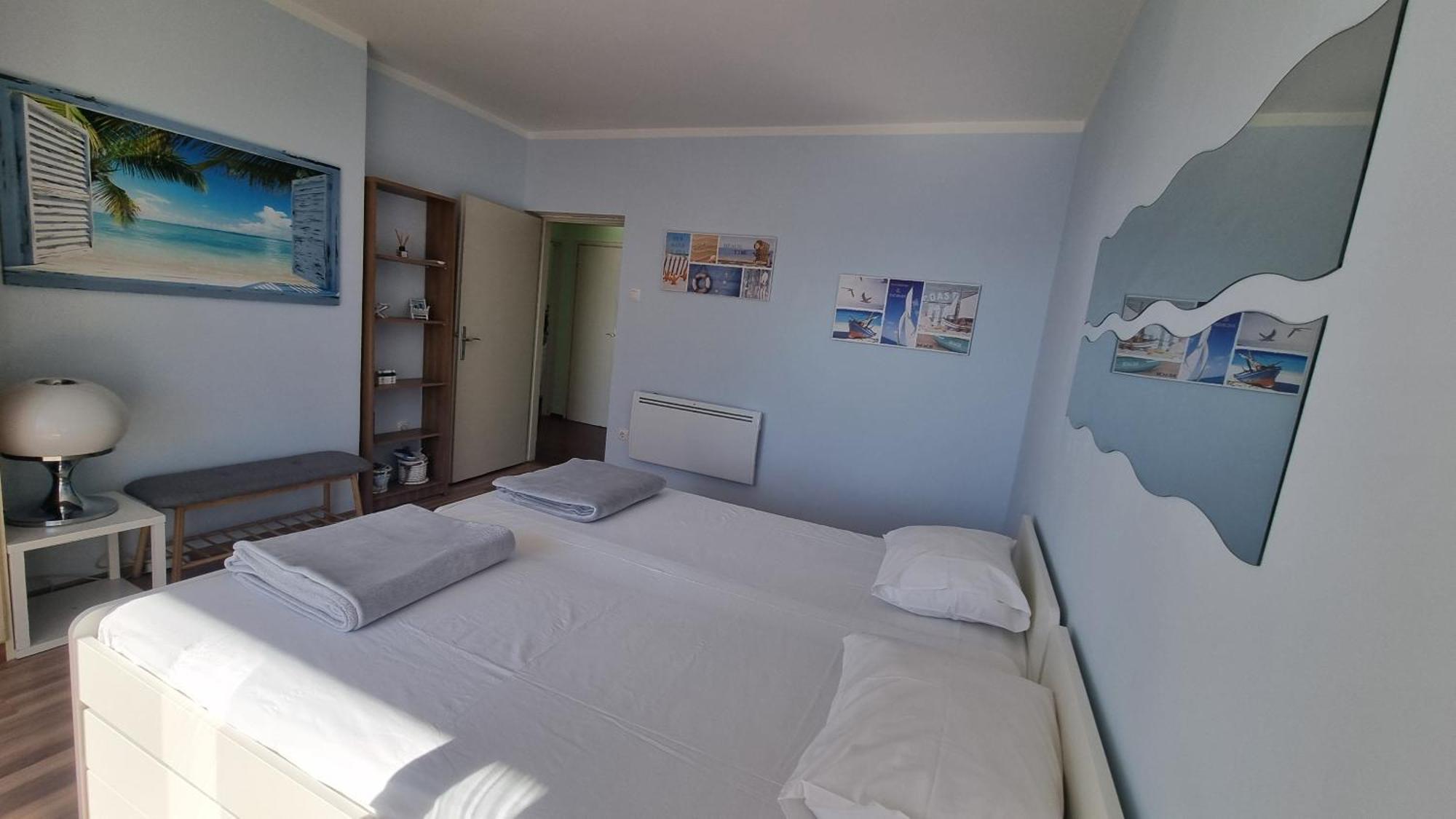 Apartment With Direct Sea View, Free Parking And Close To Beaches And Promenade Lovran Luaran gambar