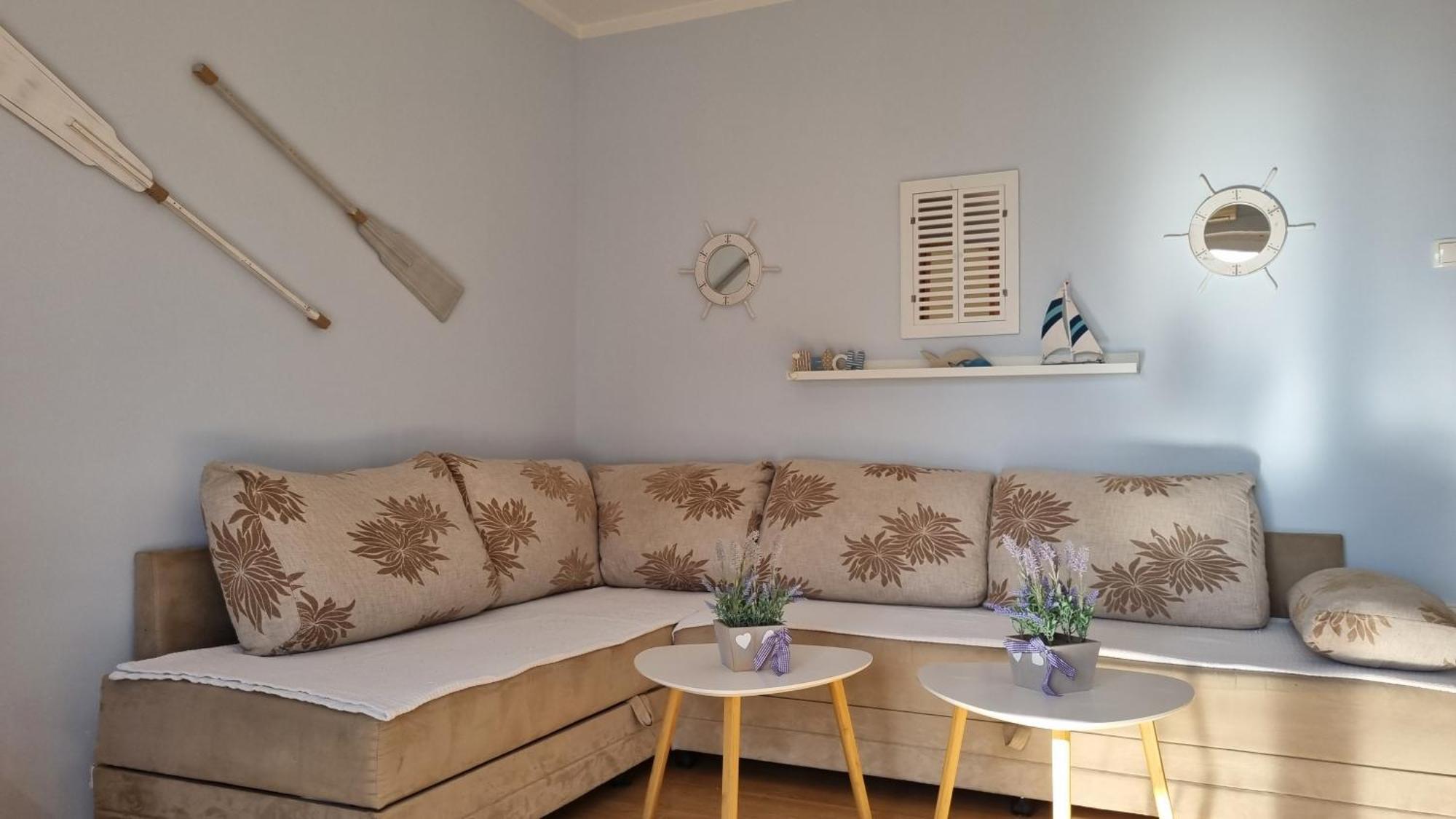 Apartment With Direct Sea View, Free Parking And Close To Beaches And Promenade Lovran Luaran gambar