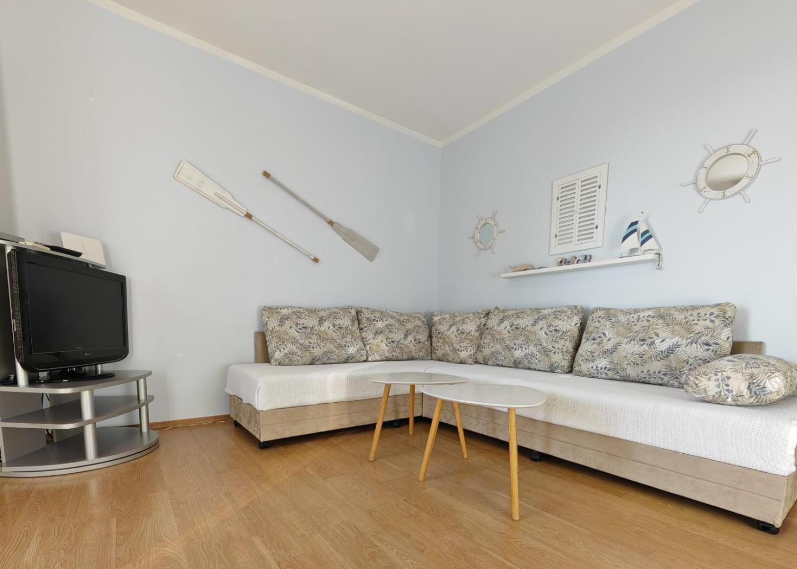 Apartment With Direct Sea View, Free Parking And Close To Beaches And Promenade Lovran Luaran gambar